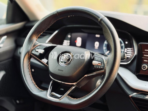 Skoda Octavia 2022 Gray Automatic Used for Sale in Maadi - 9