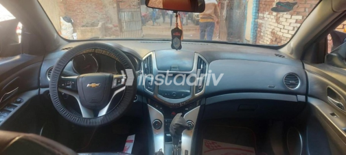 شيفروليه كروز 2015 أسود أوتوماتيك مستعملة للبيع في الجيزة - 4