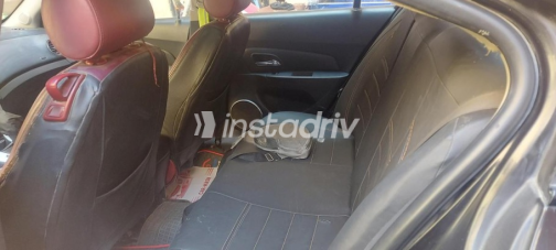 شيفروليه كروز 2015 أسود أوتوماتيك مستعملة للبيع في الجيزة - 10