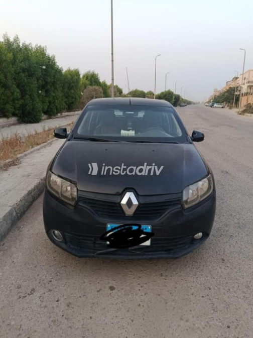 Renault Sandero 2016 Black Automatic Used for Sale in Cairo - 1