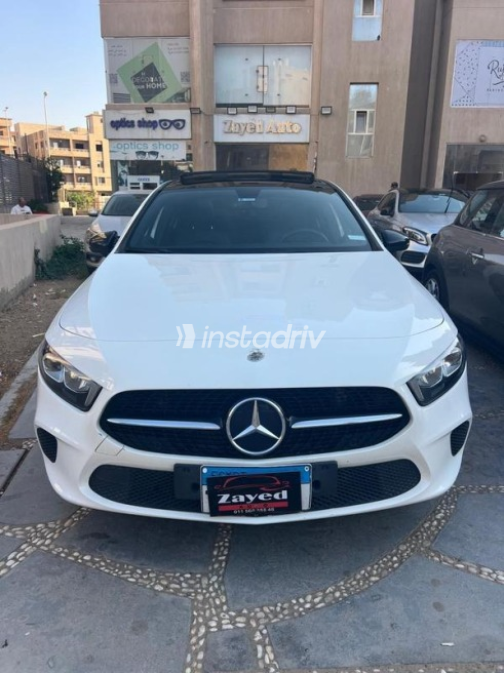مرسيدس A 180 2021 أبيض أوتوماتيك مستعملة للبيع في مدينة الشيخ زايد - 1