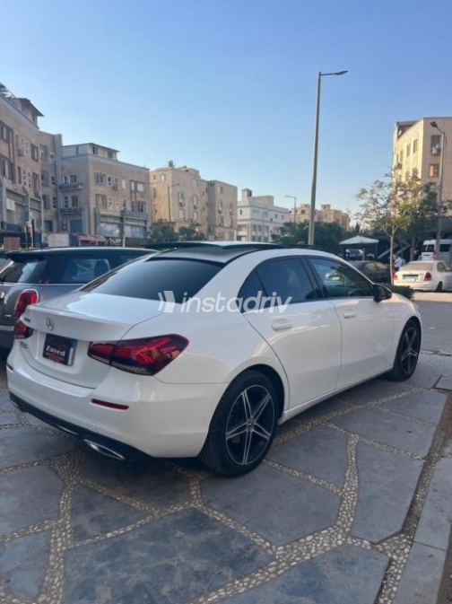 مرسيدس A 180 2021 أبيض أوتوماتيك مستعملة للبيع في مدينة الشيخ زايد - 6