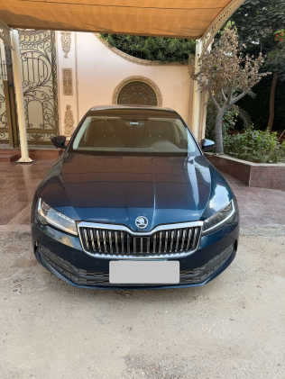 Skoda Superb 2021 Blue Automatic Used for Sale in Greater Cairo ( Cairo + Giza)