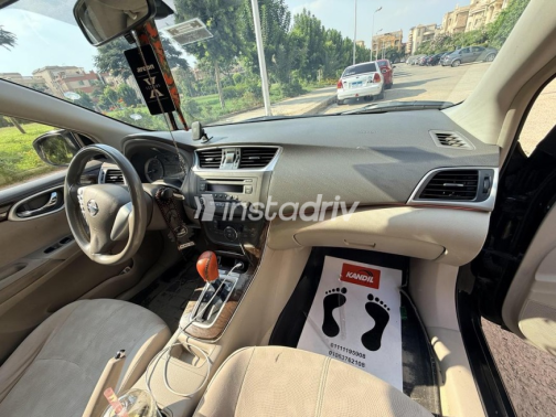 Nissan Sentra 2019 Black Automatic Used for Sale in Cairo - 5