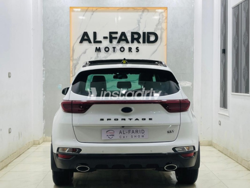 Kia Sportage 2022 White Automatic Used for Sale in Greater Cairo ( Cairo + Giza) - 4