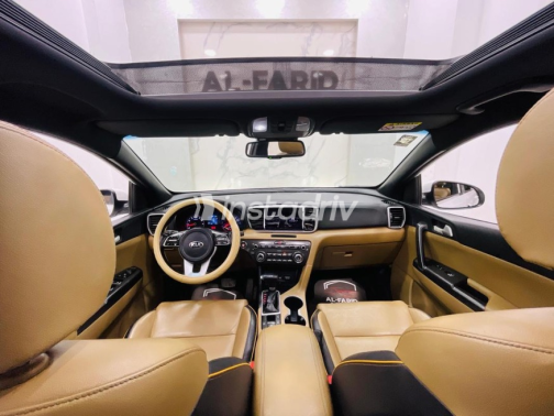 Kia Sportage 2022 White Automatic Used for Sale in Greater Cairo ( Cairo + Giza) - 10