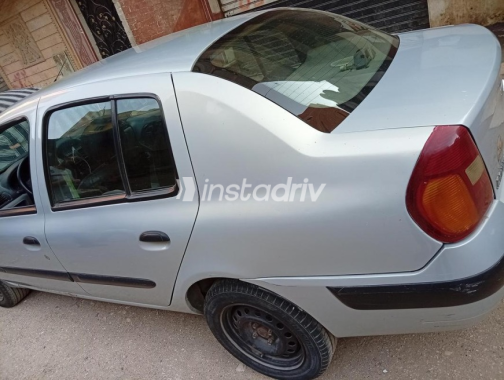 Renault Clio 2003 Silver Manual Used for Sale in 6 October - 2