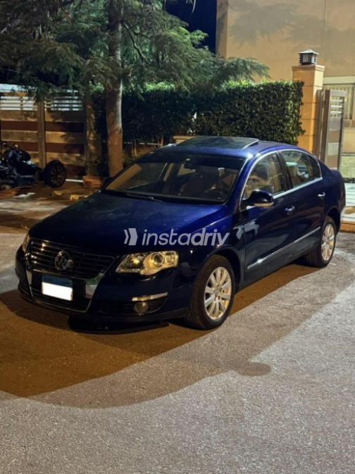 Volkswagen Passat 2006 Dark Blue Automatic Used for Sale in Greater Cairo ( Cairo + Giza) - 2
