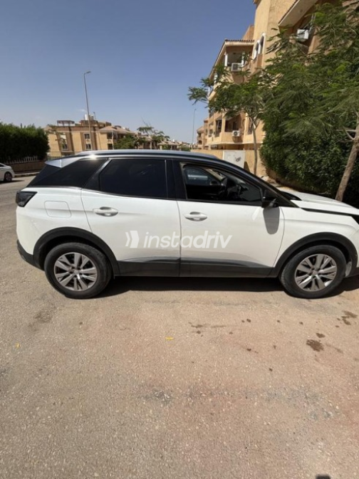 بيجو 3008 2022 أبيض أوتوماتيك مستعملة للبيع في 6 أكتوبر - 1