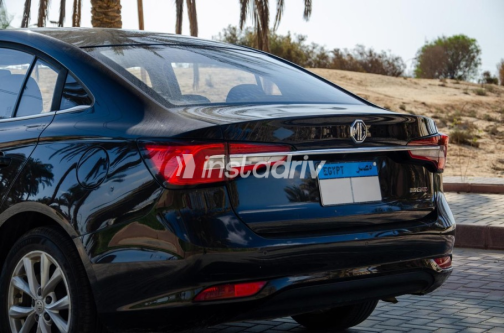 MG 5 2022 Black Automatic Used for Sale in Sheikh Zayed City - 2