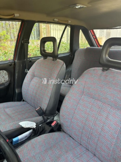 Hyundai Excel 1997 Red Manual Used for Sale in Cairo - 9