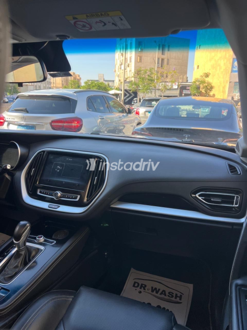Jetour X70 2022 White Automatic Used for Sale in Greater Cairo ( Cairo + Giza) - 6