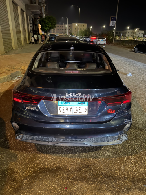 Kia Grand Cerato 2022 Black Automatic Used for Sale in Greater Cairo ( Cairo + Giza) - 6