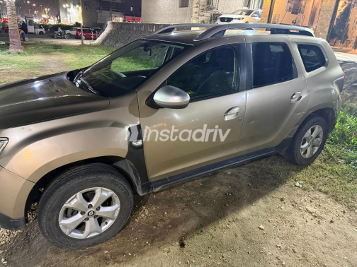 Renault Duster 2021 Gold CVT Used for Sale in Greater Cairo ( Cairo + Giza) - 2