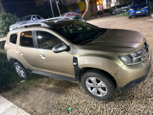 Renault Duster 2021 Gold CVT Used for Sale in Greater Cairo ( Cairo + Giza)