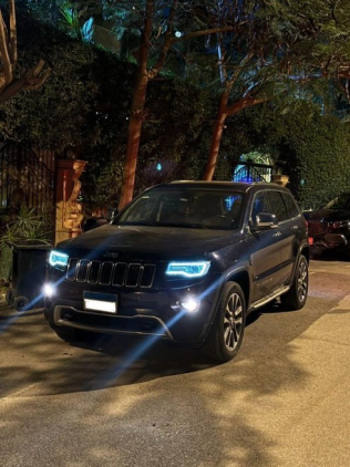 Jeep Grand Cherokee 2017 Dark Blue Automatic Used for Sale in Greater Cairo ( Cairo + Giza)