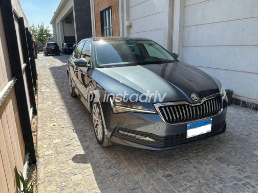 Skoda Superb 2020 Gray Automatic Used for Sale in 6 October - 3