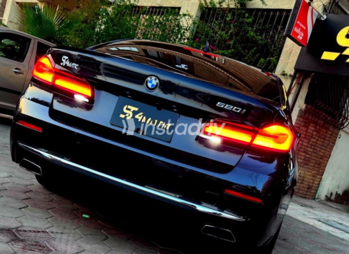 بي ام دبليو 520 2023 أسود أوتوماتيك مستعملة للبيع في القاهرة - 6