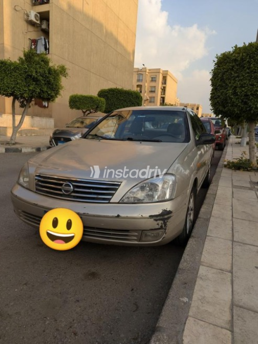 Nissan Sunny 2011 Gold Automatic Used for Sale in Greater Cairo ( Cairo + Giza) - 1