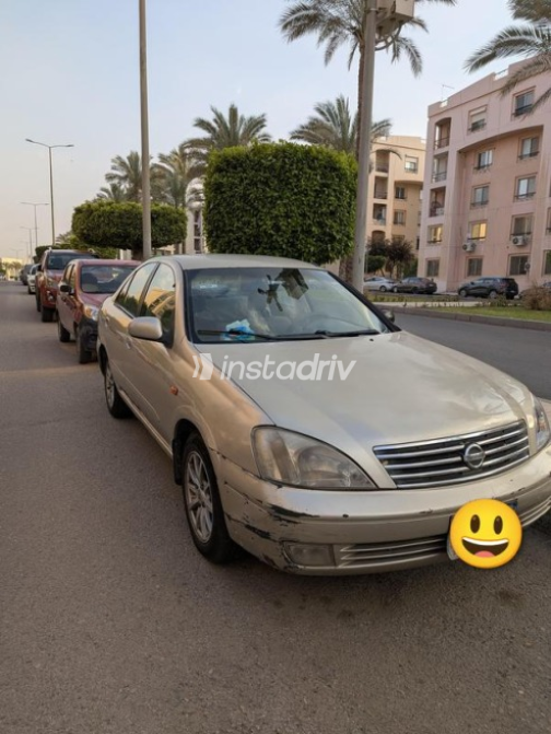 Nissan Sunny 2011 Gold Automatic Used for Sale in Greater Cairo ( Cairo + Giza) - 2