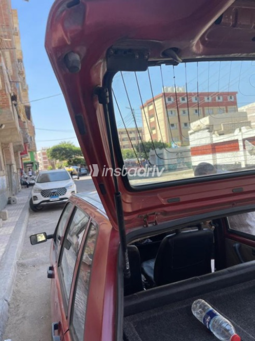 Fiat Uno 1993 Red Manual Used for Sale in Beheira - 7