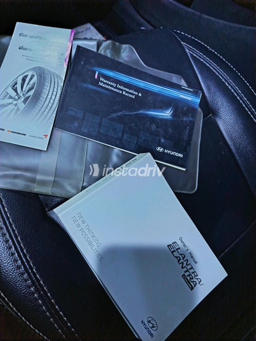 Hyundai Elantra 2013 Silver Automatic Used for Sale in Greater Cairo ( Cairo + Giza) - 6