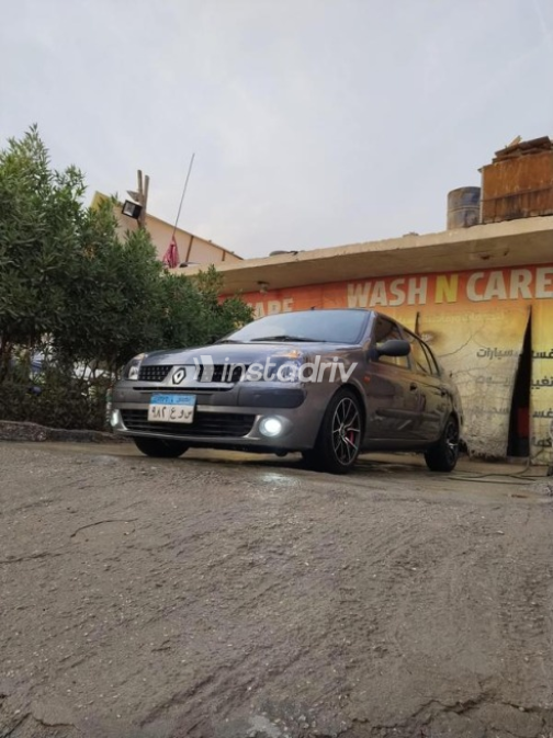 Renault Clio 2003 Gray Manual Used for Sale in Cairo - 1
