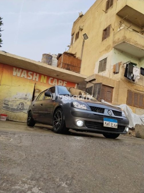 Renault Clio 2003 Gray Manual Used for Sale in Cairo - 2