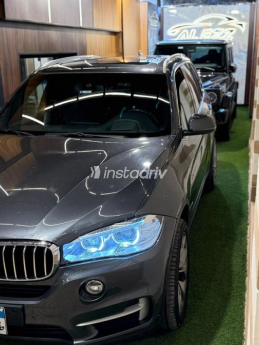 BMW X5 2016 Gray Automatic Used for Sale in Nasr city - 2