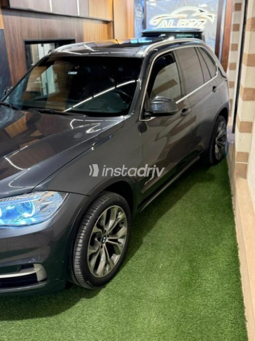 BMW X5 2016 Gray Automatic Used for Sale in Nasr city - 9