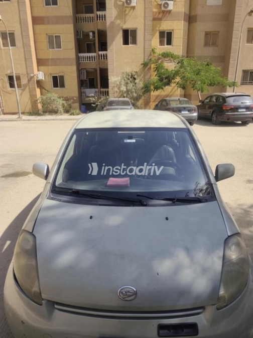 Daihatsu SIRION 2007 Champagne Automatic Used for Sale in Hadayek October - 2