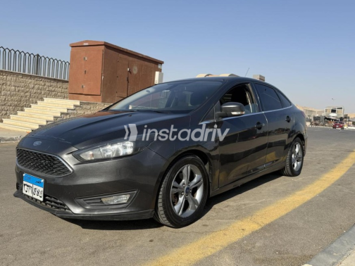 Ford Focus 2017 Gray Automatic Used for Sale in Mokattam - 3
