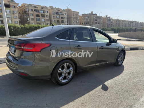 Ford Focus 2017 Gray Automatic Used for Sale in Mokattam - 5
