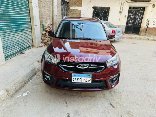 Chery Tiggo 3 2022 Red Automatic Used for Sale in Qena - 2