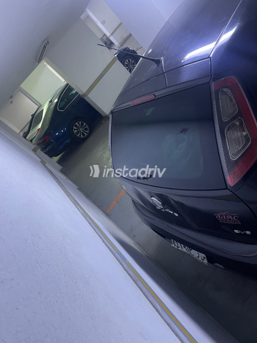 Fiat Punto evo 2011 Black Automatic Used for Sale in Greater Cairo ( Cairo + Giza) - 4