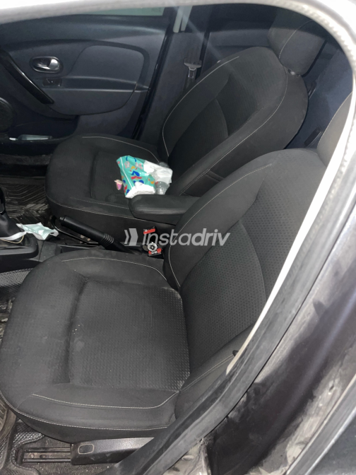 Renault Logan 2019 Gray Automatic Used for Sale in Greater Cairo ( Cairo + Giza) - 4
