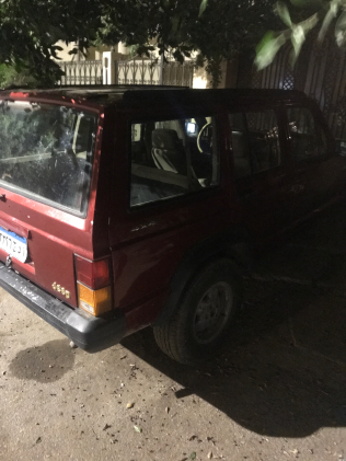 Jeep Cherokee 1994 Red Automatic Used for Sale in Greater Cairo ( Cairo + Giza)