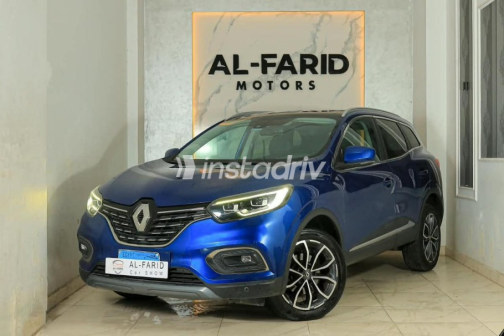 رينو كادجار 2021 أزرق غامق أوتوماتيك مستعملة للبيع في القاهرة الكبرى ( القاهرة - الجيزة) - 3