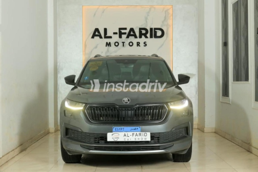 سكودا كودياك 2022 رمادي أوتوماتيك مستعملة للبيع في الإسكندرية - 2