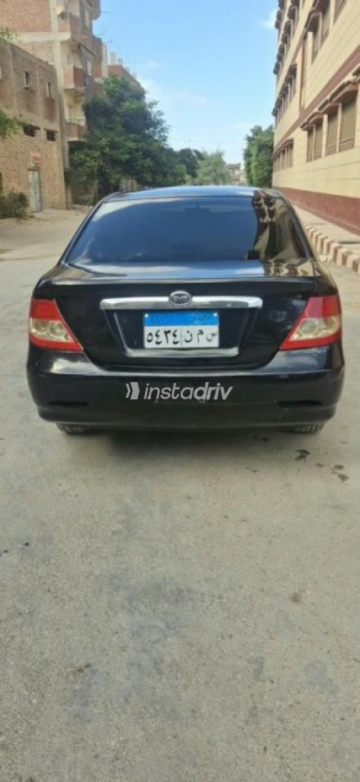 بى واى دى‬ F3 2013 أسود أوتوماتيك مستعملة للبيع في الإسكندرية - 3