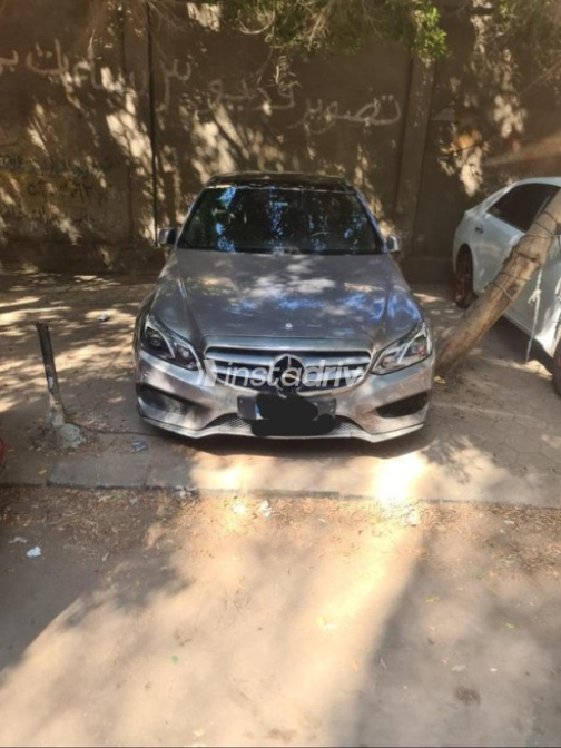 مرسيدس E 250 2014 أسود أوتوماتيك مستعملة للبيع في المعادى - 9