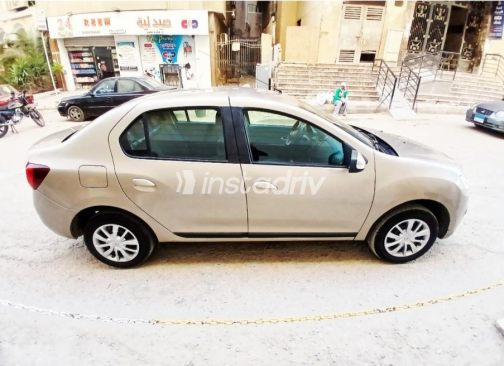 Renault Logan 2021 Gold Manual Used for Sale in Giza - 2