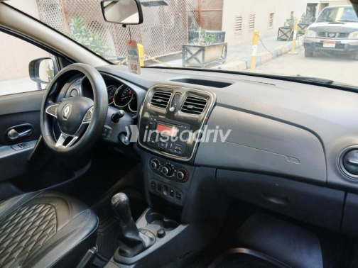 Renault Logan 2021 Gold Manual Used for Sale in Giza - 8