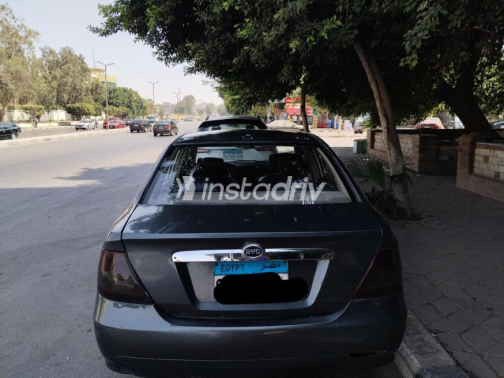 Byd F3 2011 Petroleum Manual Used for Sale in Ain Shams - 3