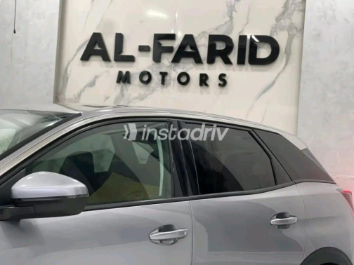 Peugeot 3008 2020 Silver Automatic Used for Sale in Sheikh Zayed City - 4