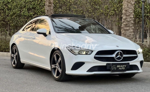 مرسيدس CLA 180 2021 أبيض أوتوماتيك مستعملة للبيع في مدينة الشيخ زايد - 4