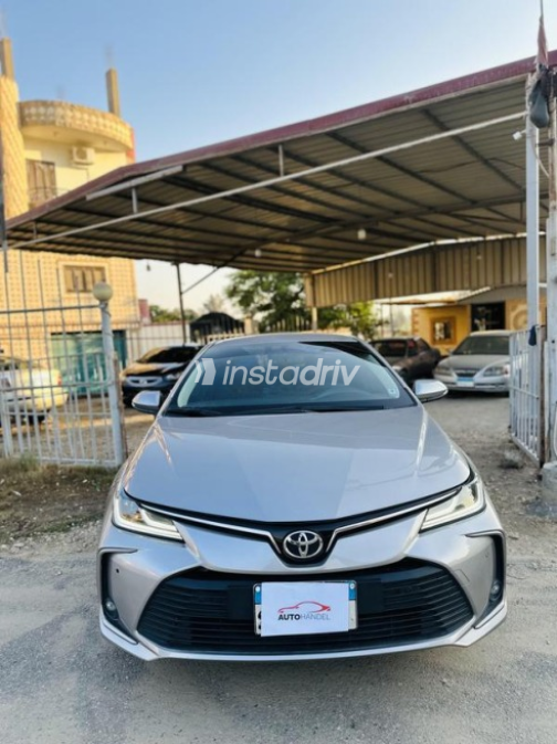 Toyota Corolla 2022 Silver Automatic Used for Sale in Sharqia - 2