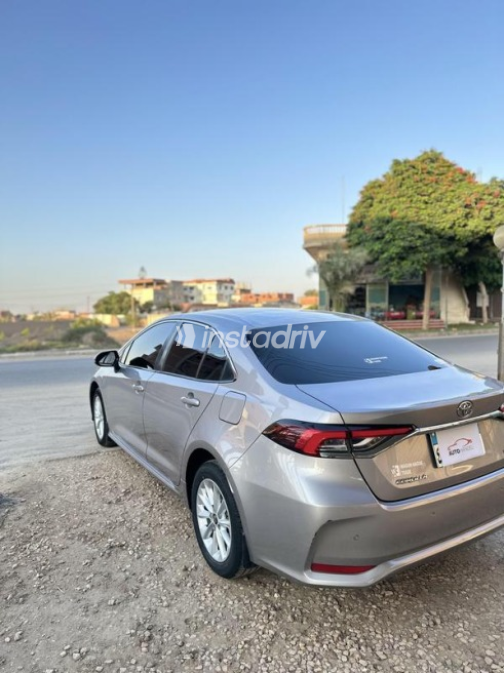 Toyota Corolla 2022 Silver Automatic Used for Sale in Sharqia - 6