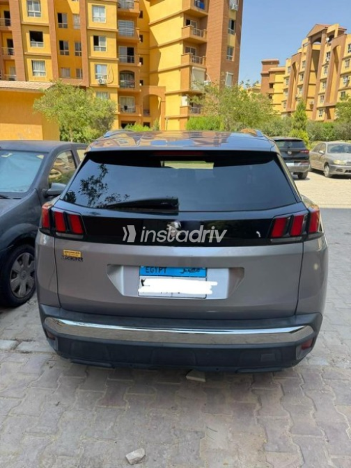 Peugeot 3008 2021 Gray Automatic Used for Sale in 6 October - 3