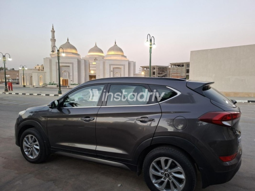 Hyundai Tucson Turbo GDI 2017 Brown Automatic Used for Sale in Mokattam - 5